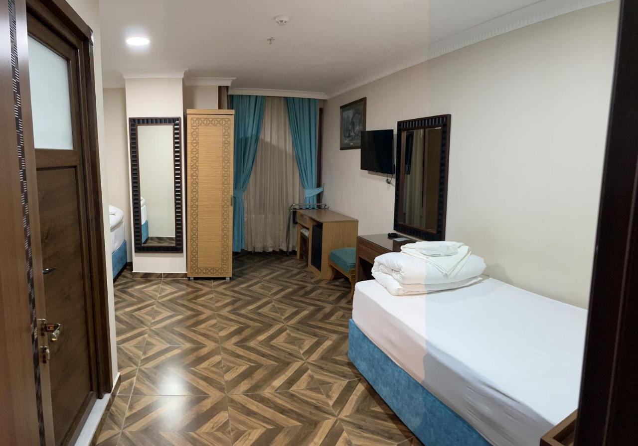 Hotel Uemit Yenikapi Istanbul Exterior photo